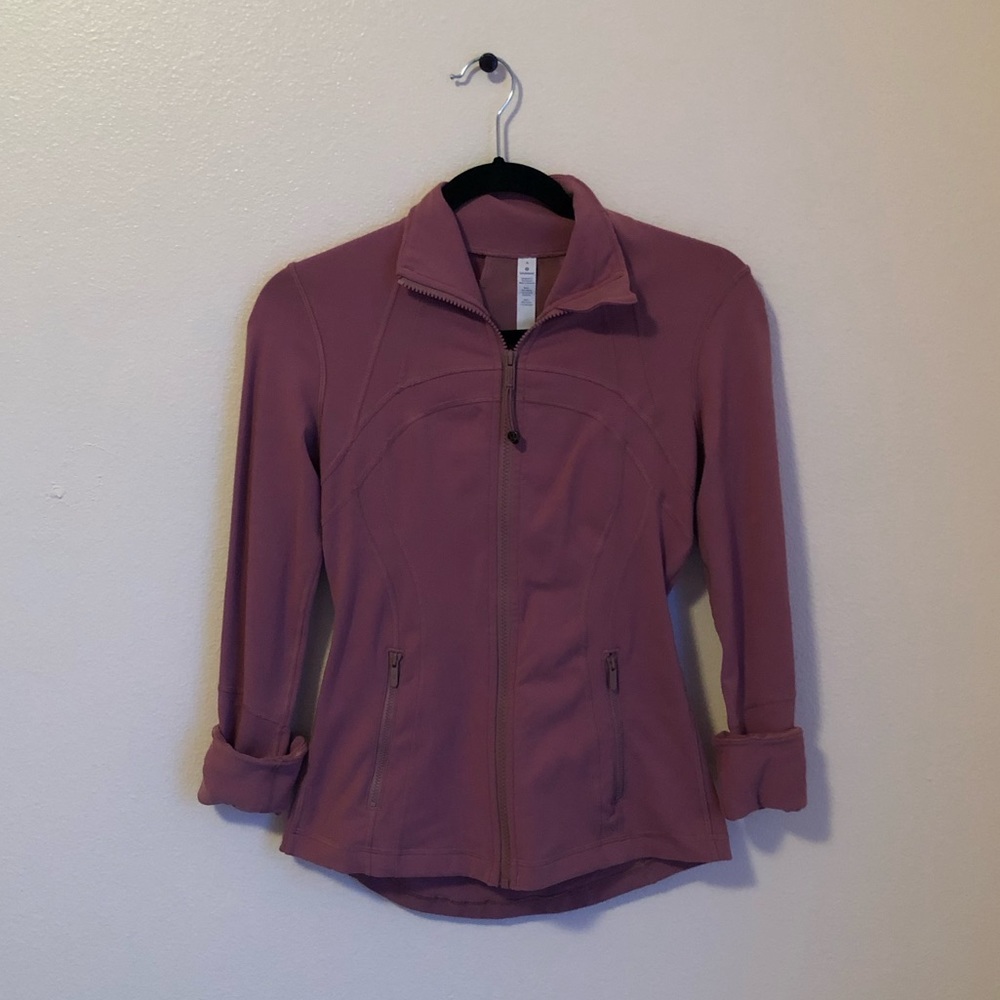 Lululemon size 4 Blush Define Jacket